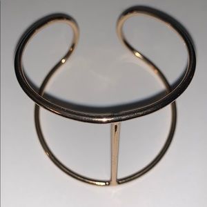 Gold bangle